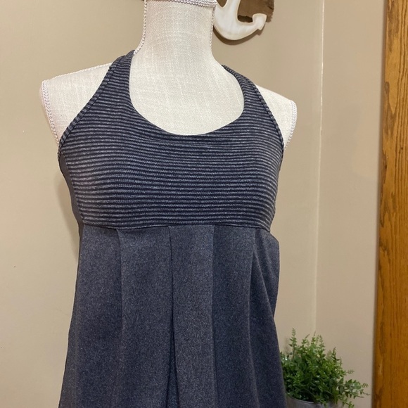 lululemon Power Technique Tank- W1894S Size 6 - Picture 1 of 10